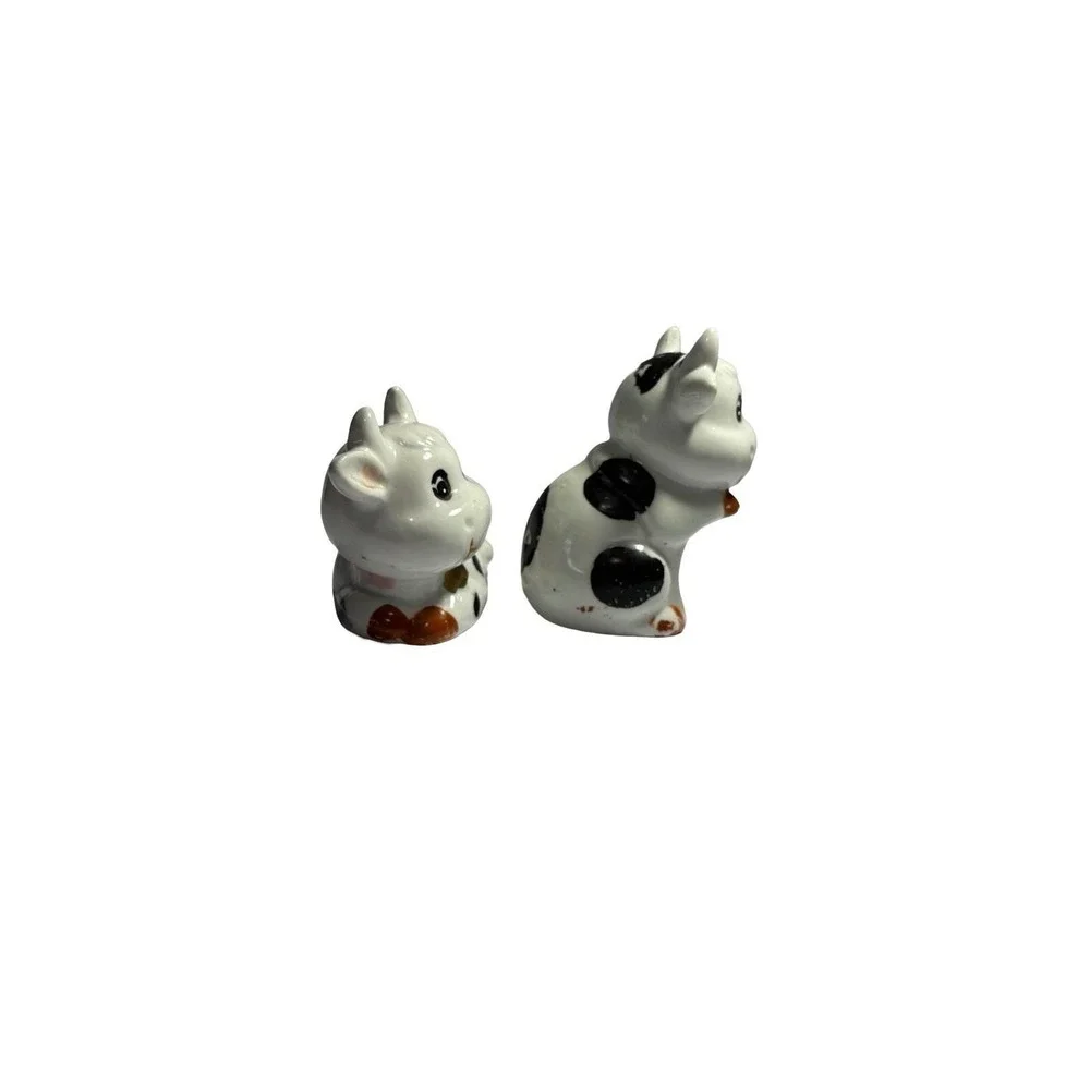 Vintage‎ Spotted Ceramic Cow Salt & Pepper Shakers With Stopper Adorable 3